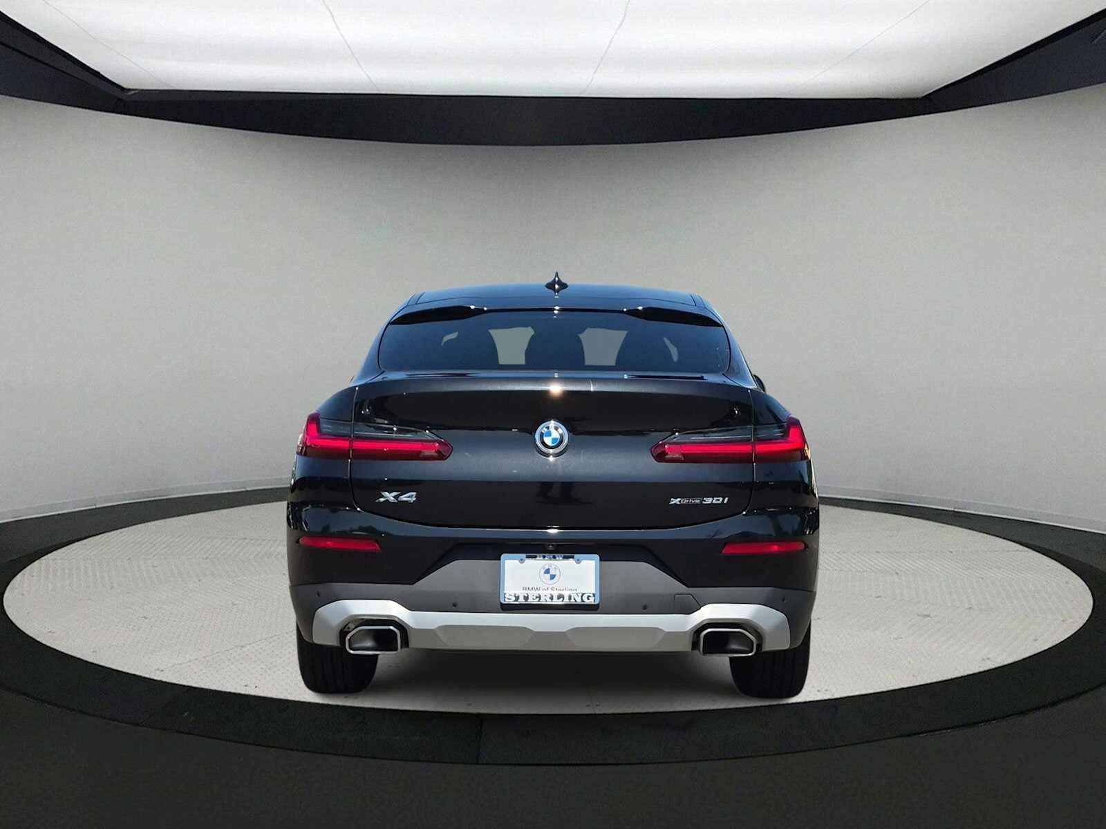 2023 BMW X4 xDrive30i