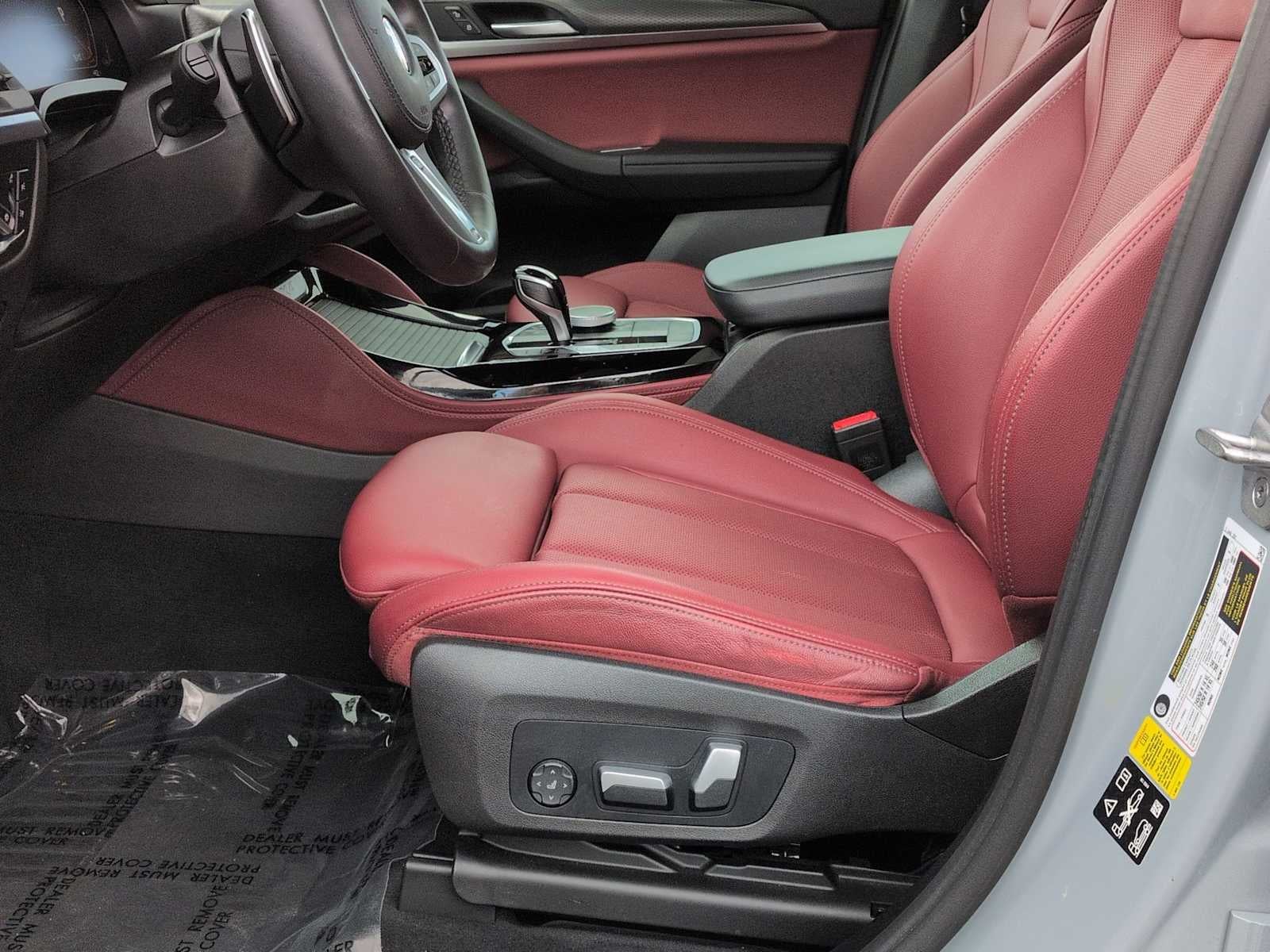 2023 BMW X4 xDrive30i