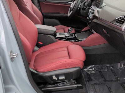 2023 BMW X4 xDrive30i
