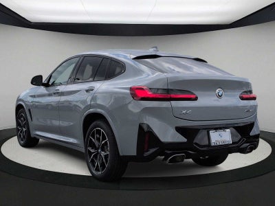 2023 BMW X4 xDrive30i