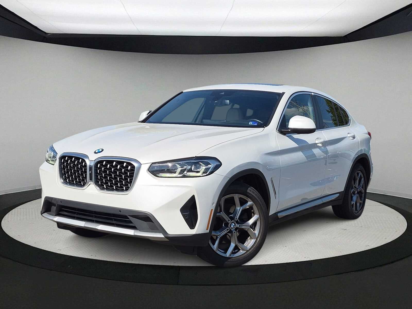 2023 BMW X4 xDrive30i