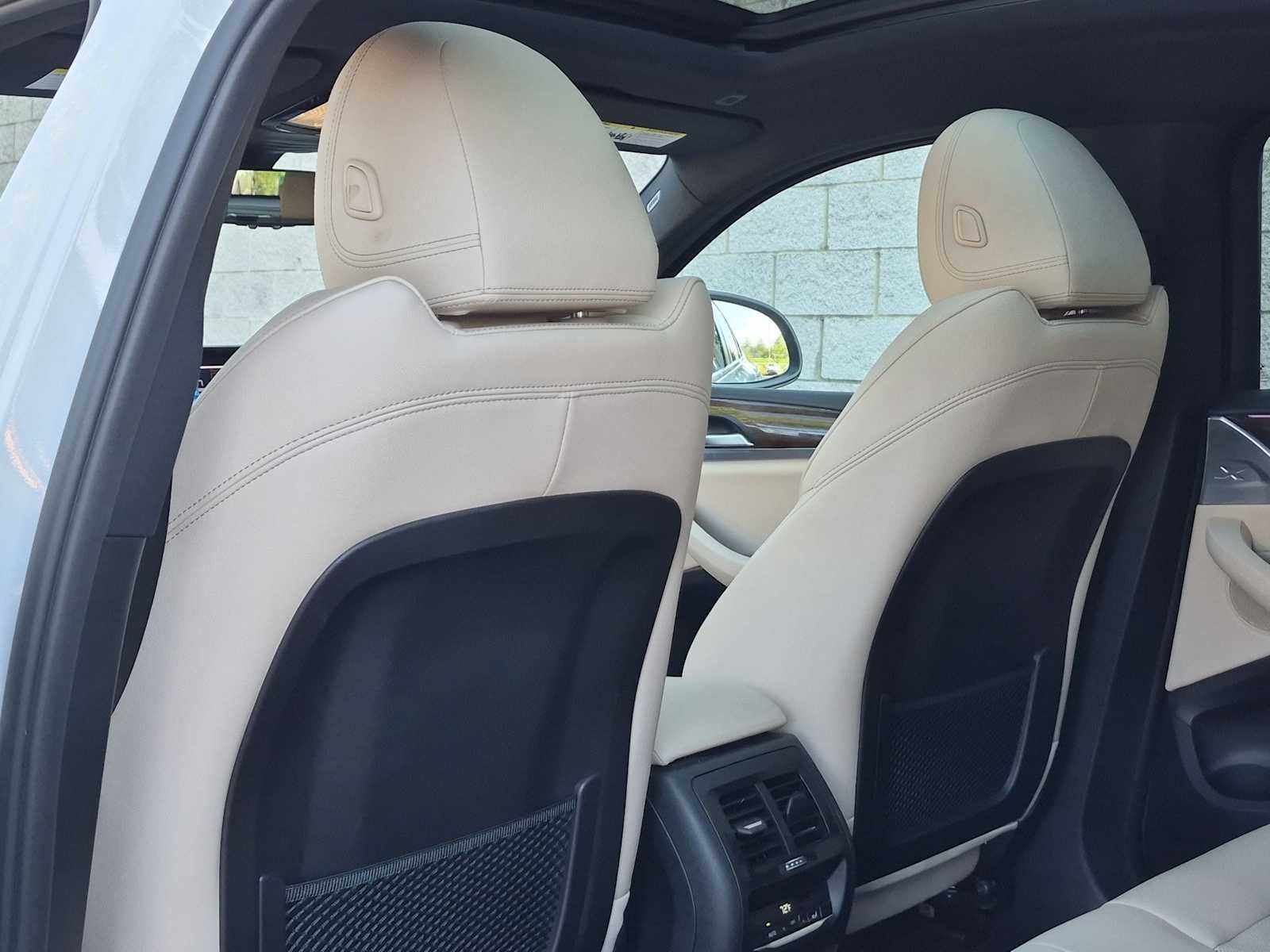 2023 BMW X4 xDrive30i