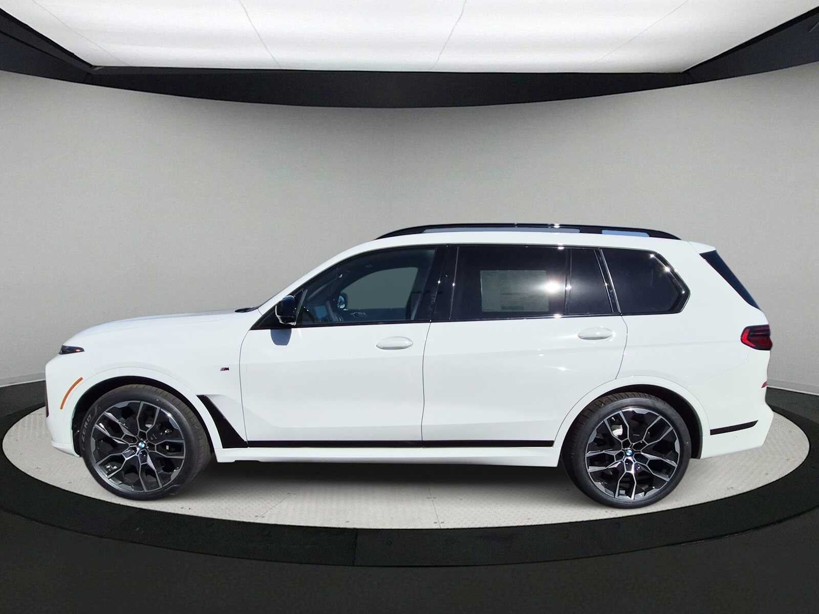 BMW X7 M60i 2027