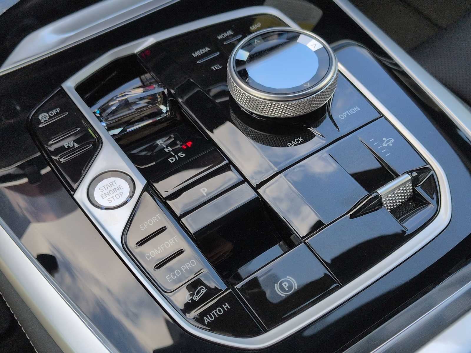 BMW X7 M60i 2027