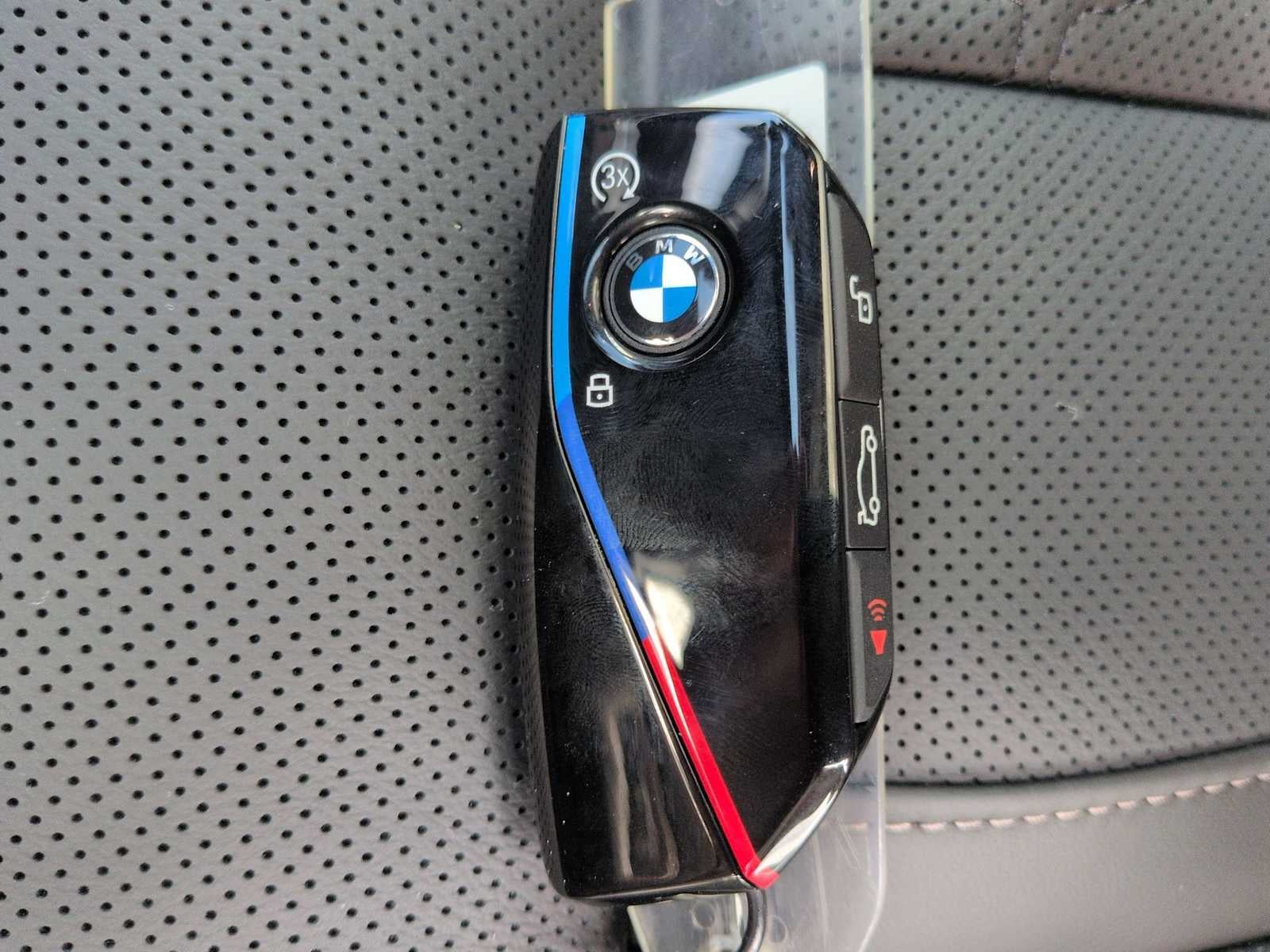 BMW X7 M60i 2027