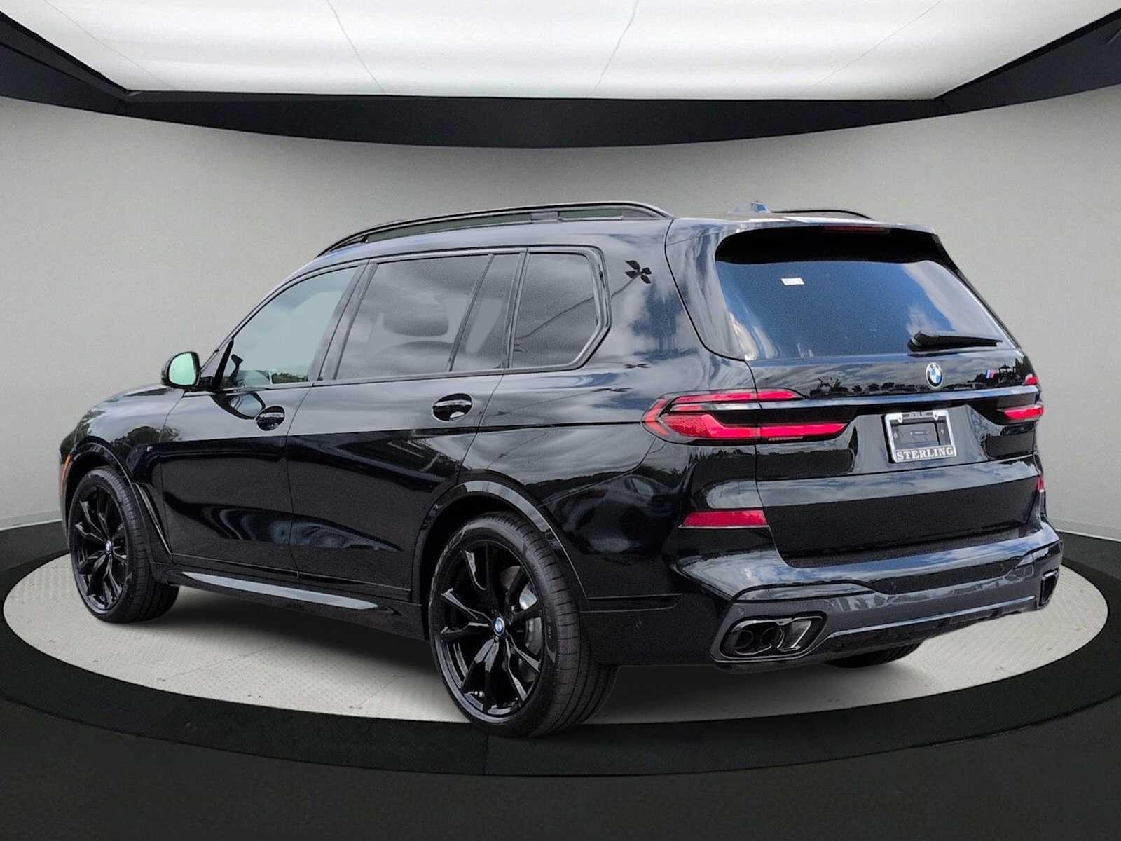 BMW X7 M60i 2027