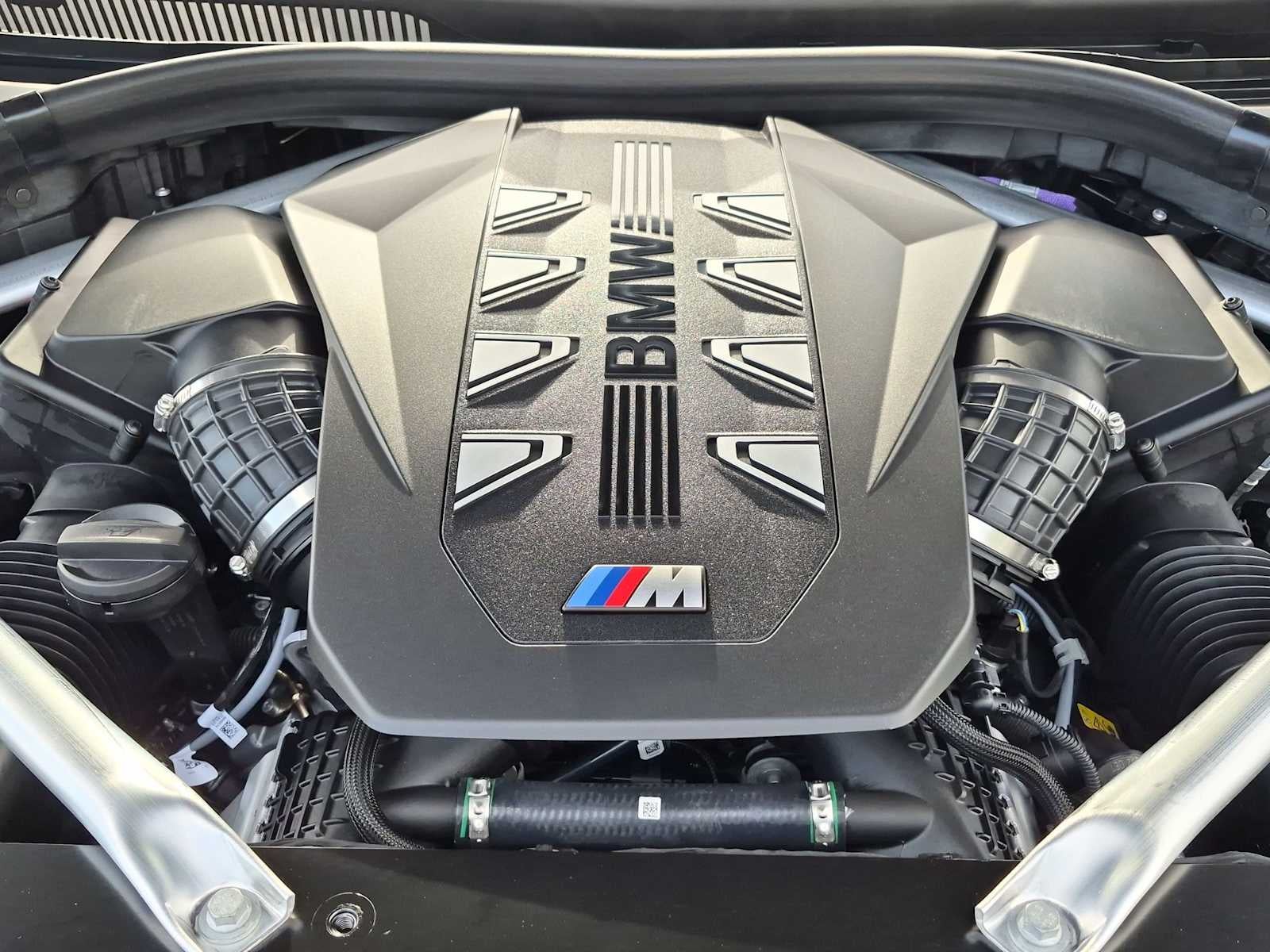 BMW X7 M60i 2027