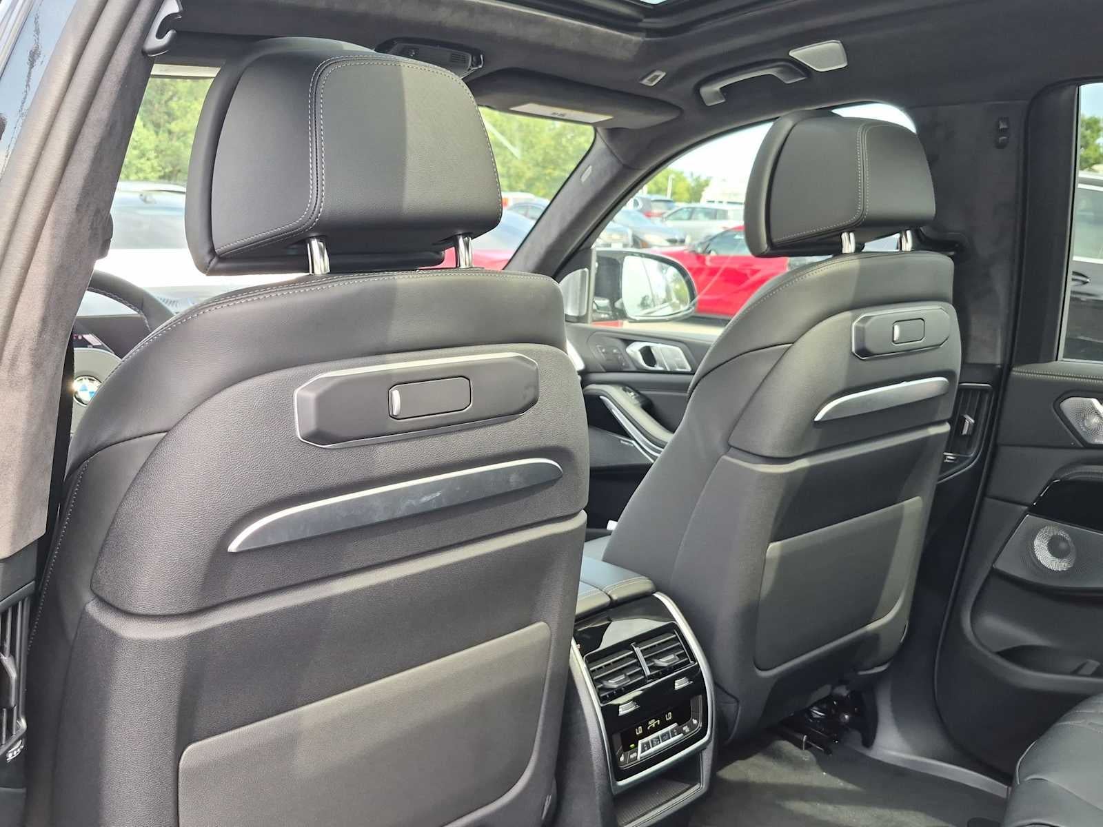 BMW X7 M60i 2027