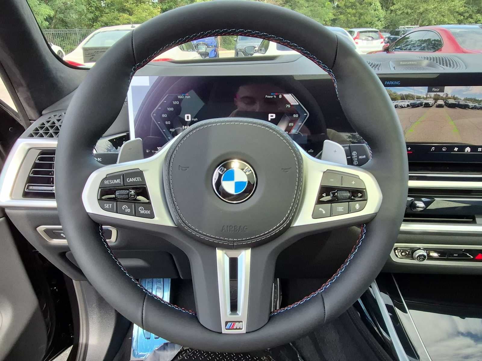 BMW X7 M60i 2027