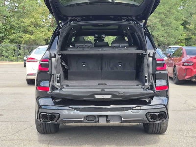 BMW X7 M60i 2027