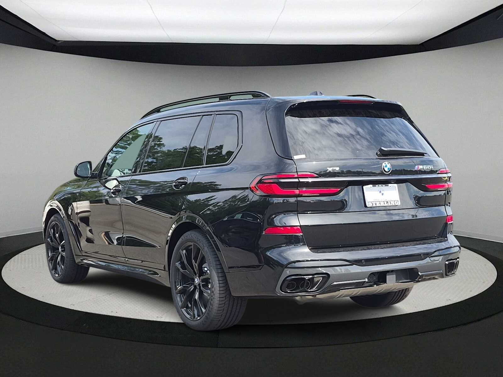 BMW X7 M60i 2027