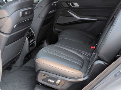 BMW X7 M60i 2027