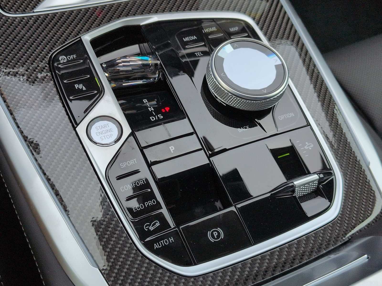 BMW X7 M60i 2027