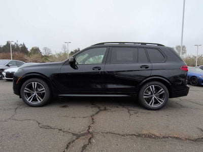 2026 BMW X7 M60i M60i