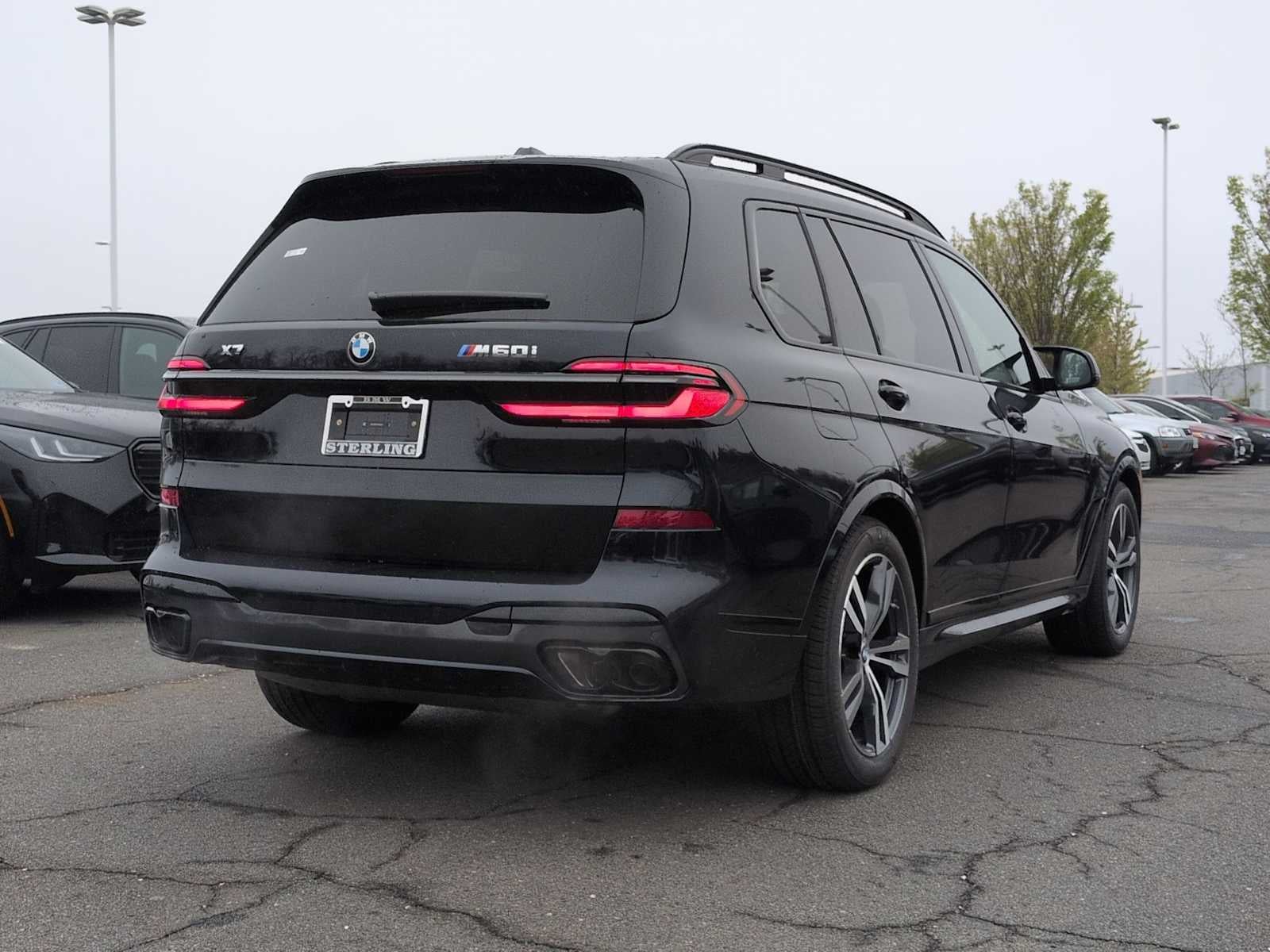 2026 BMW X7 M60i M60i