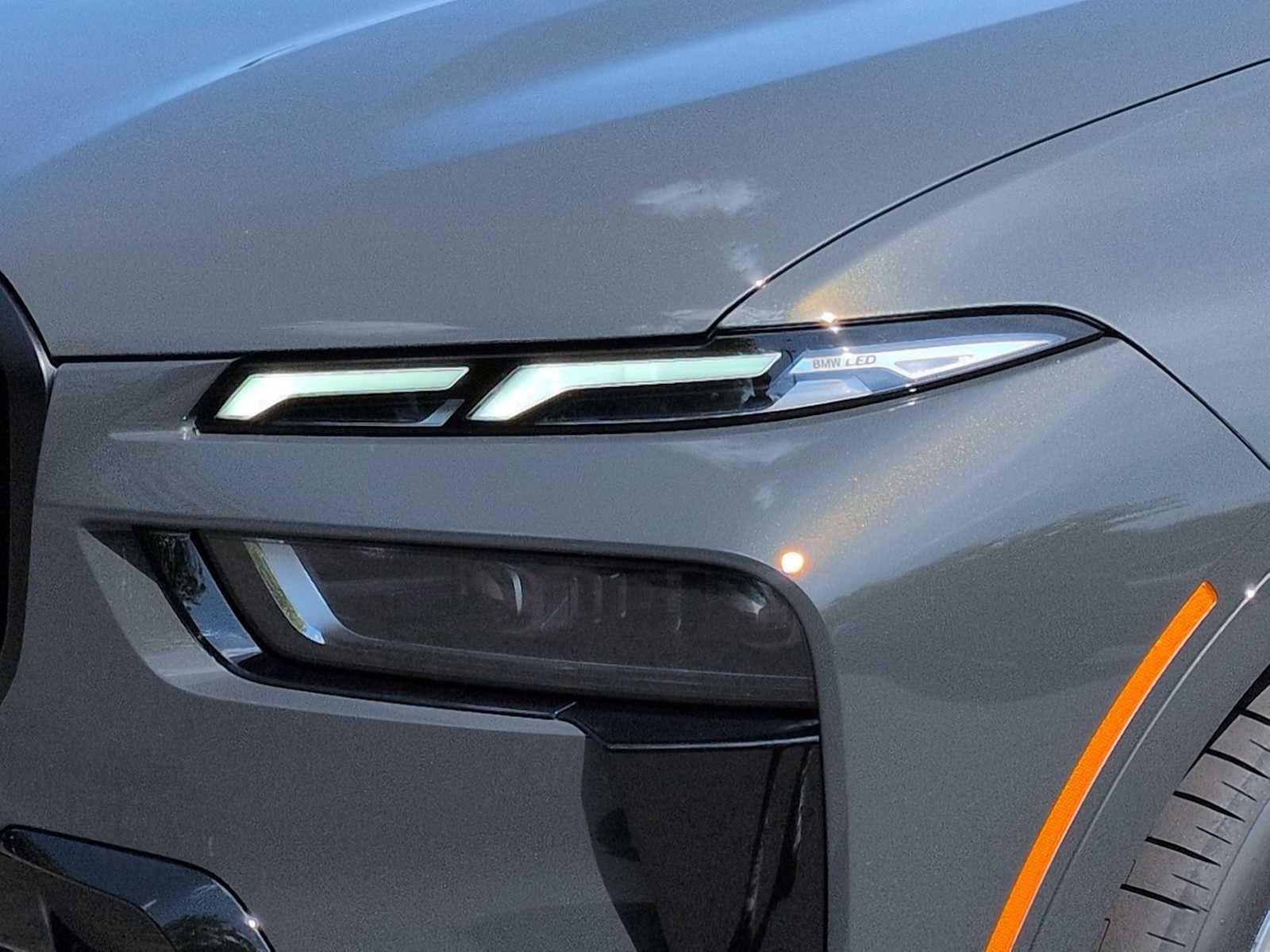 BMW X7 M60i 2027
