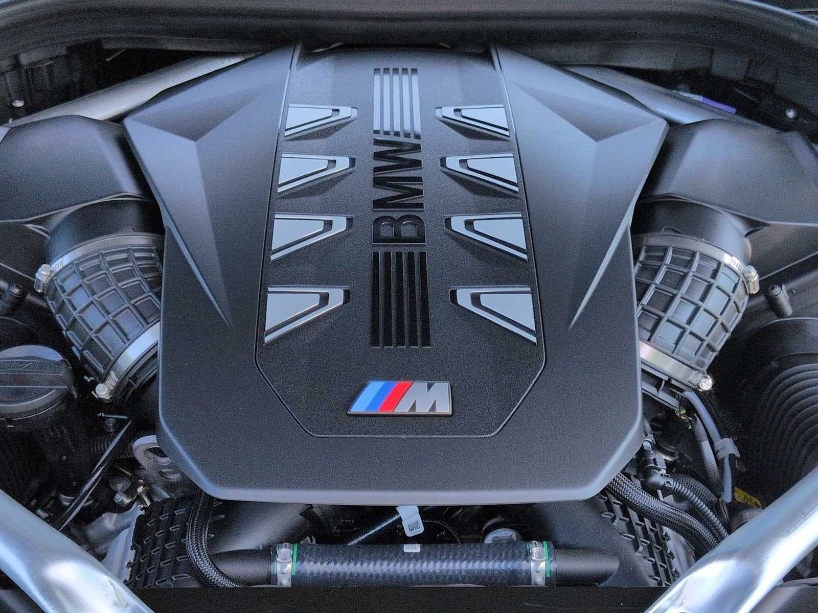 BMW X7 M60i 2027