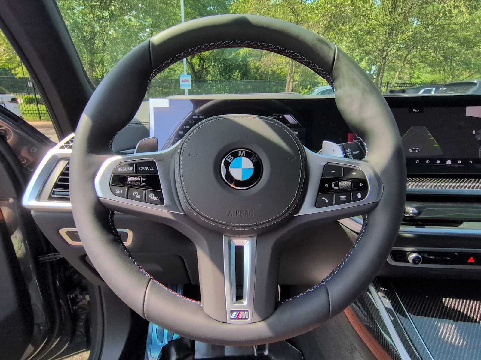 BMW X7 M60i 2027