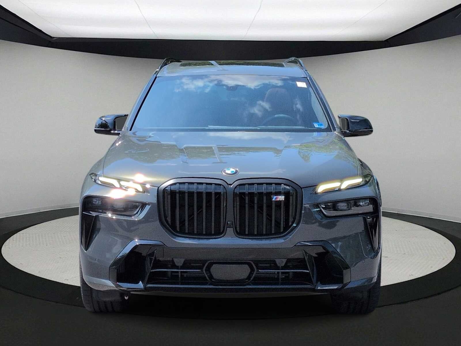 BMW X7 M60i 2027