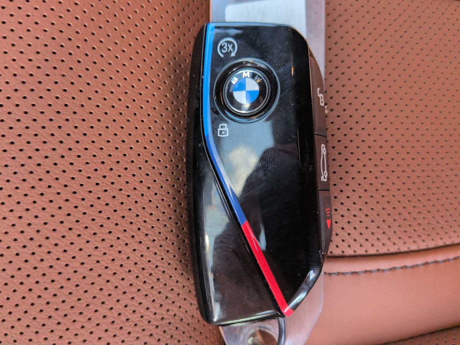 BMW X7 M60i 2027
