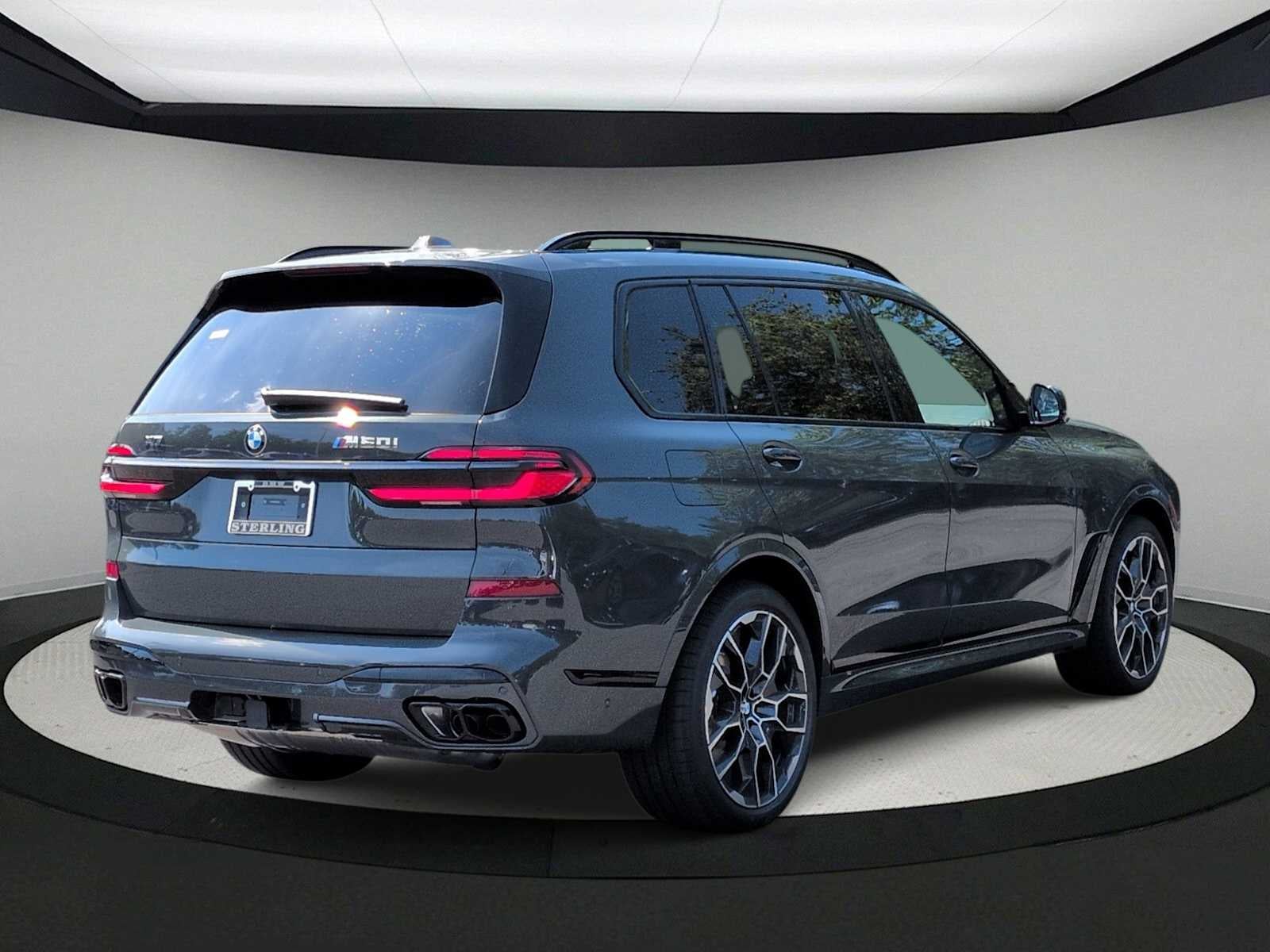 BMW X7 M60i 2027