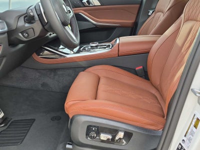 BMW X7 M60i 2027
