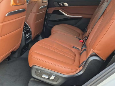 BMW X7 M60i 2027