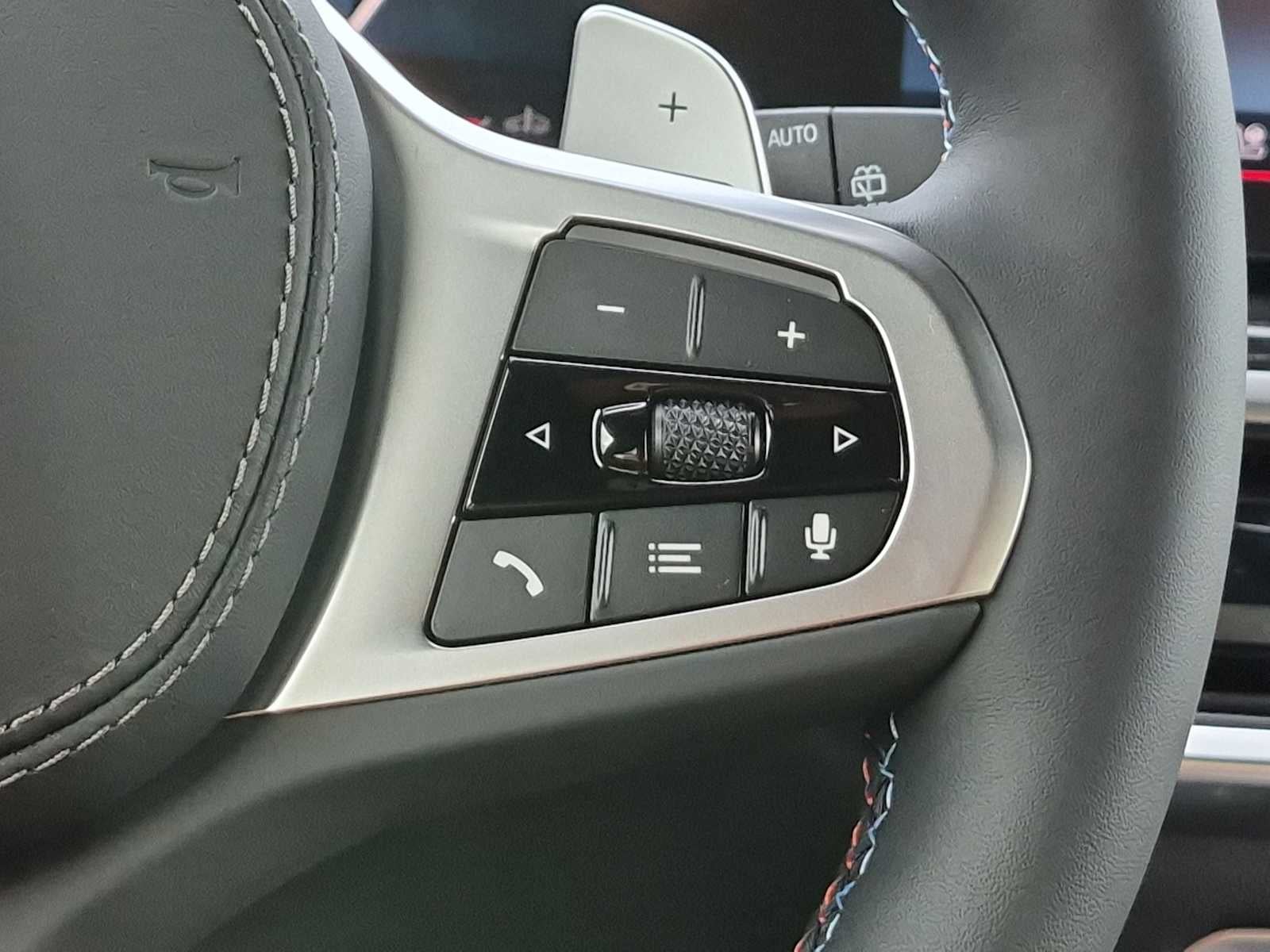 BMW X7 M60i 2027