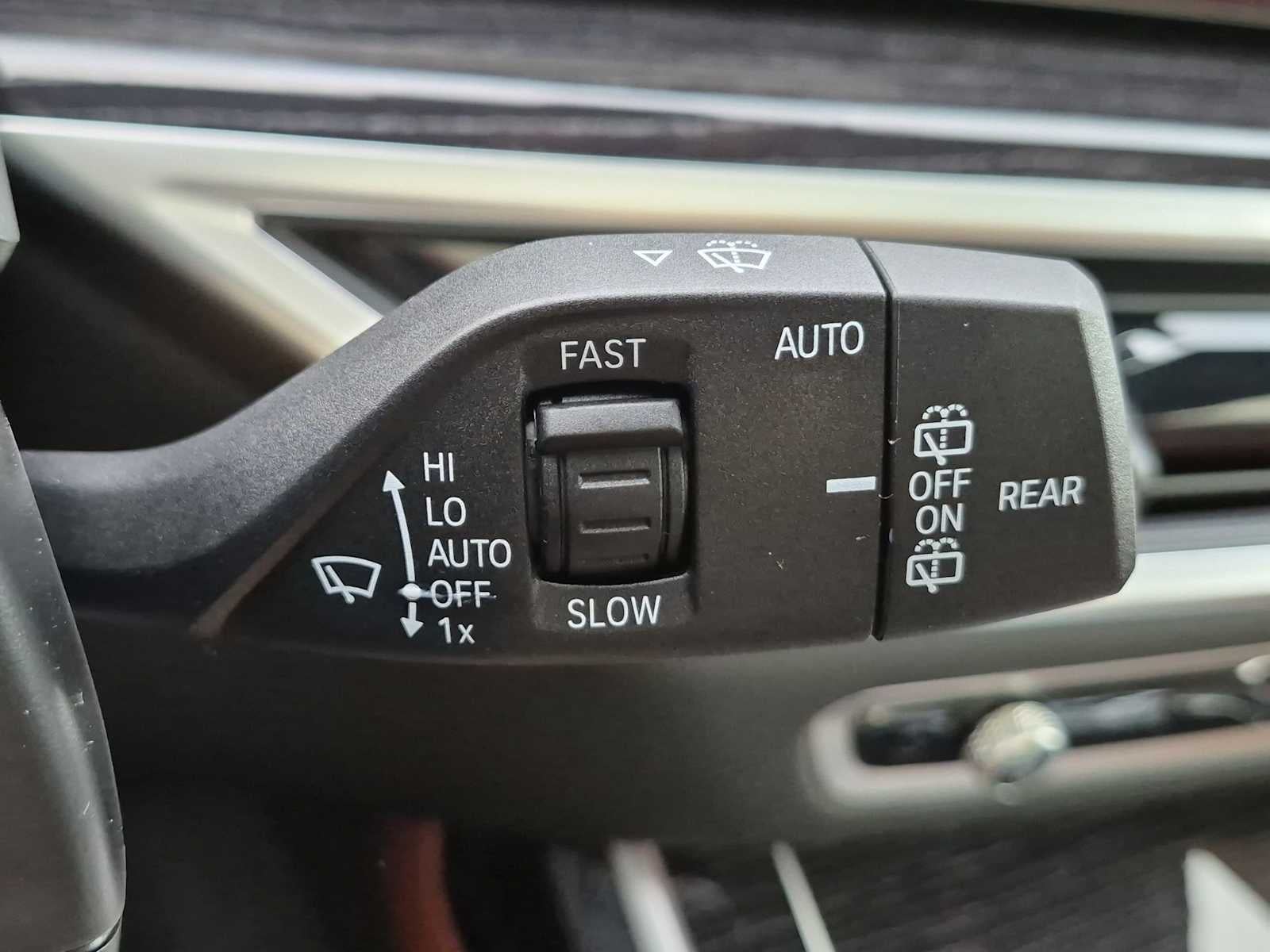 BMW X7 M60i 2027