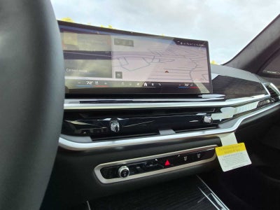 BMW X7 M60i 2027