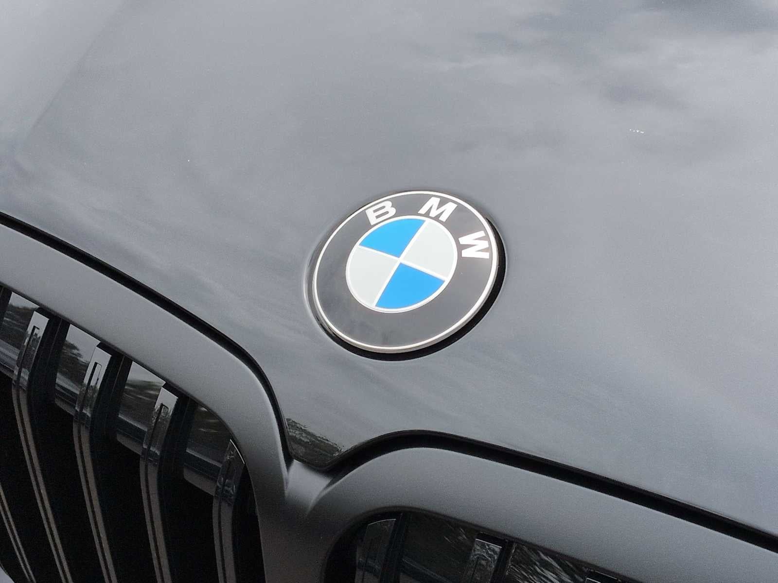 BMW X7 M60i 2027
