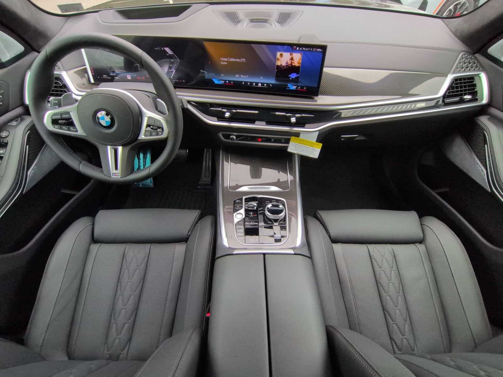 BMW X7 M60i 2027