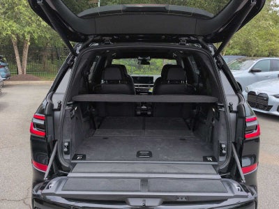 BMW X7 M60i 2027