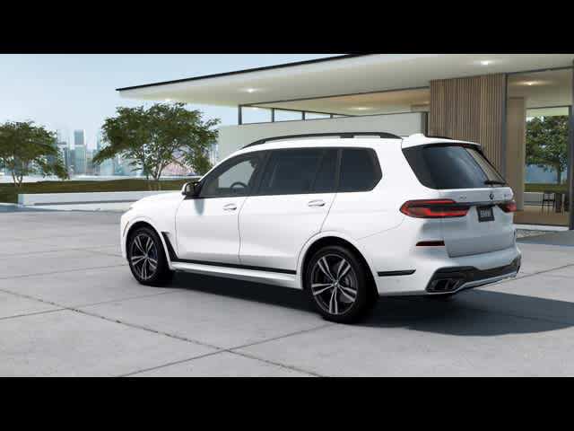 2025 BMW X7 M60i
