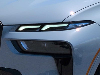 BMW X7 M60i 2027