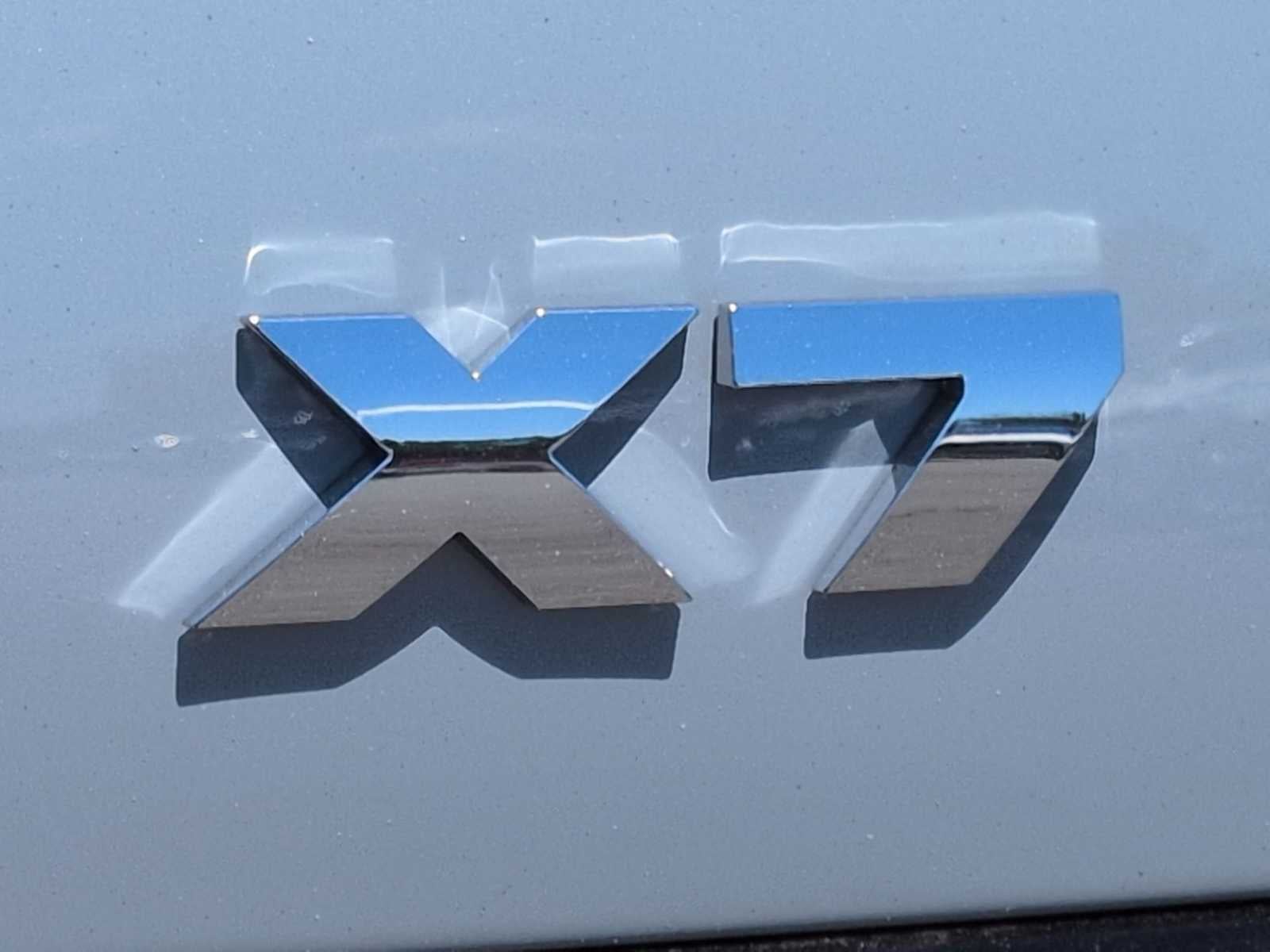 BMW X7 M60i 2027