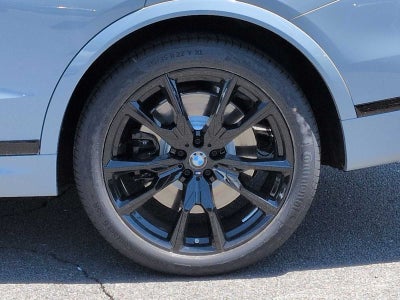 BMW X7 M60i 2027