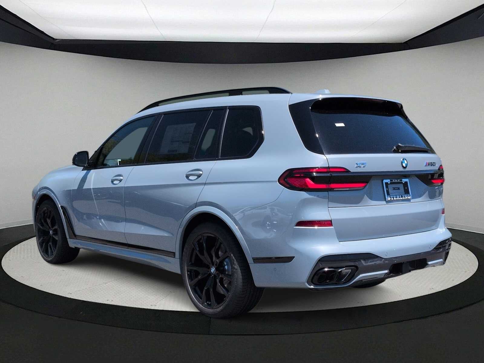 BMW X7 M60i 2027