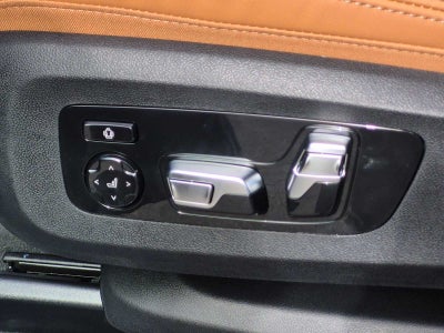 BMW X7 M60i 2027