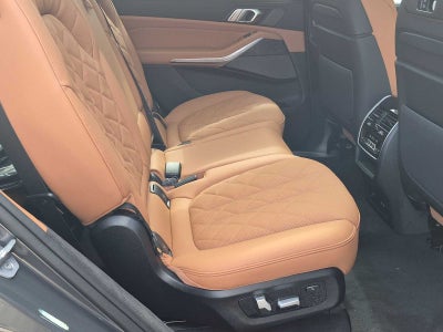 BMW X7 M60i 2027