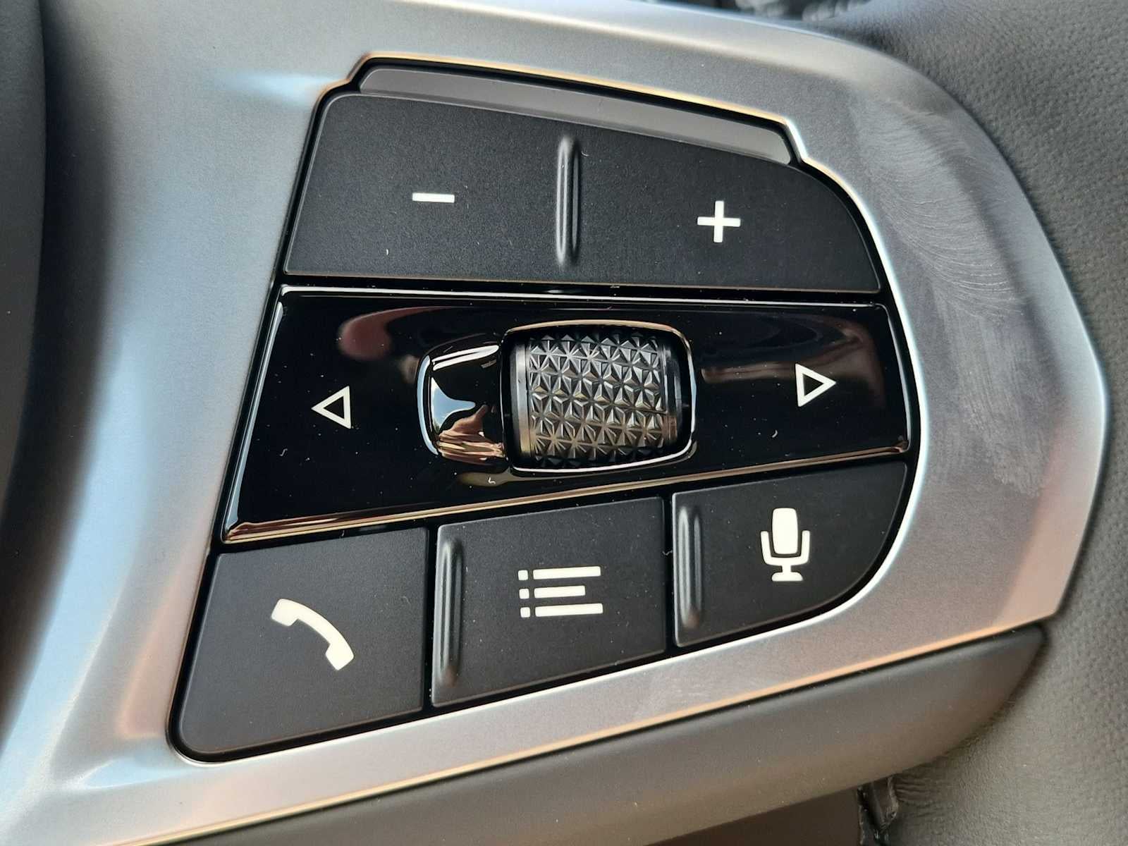 BMW X7 M60i 2027