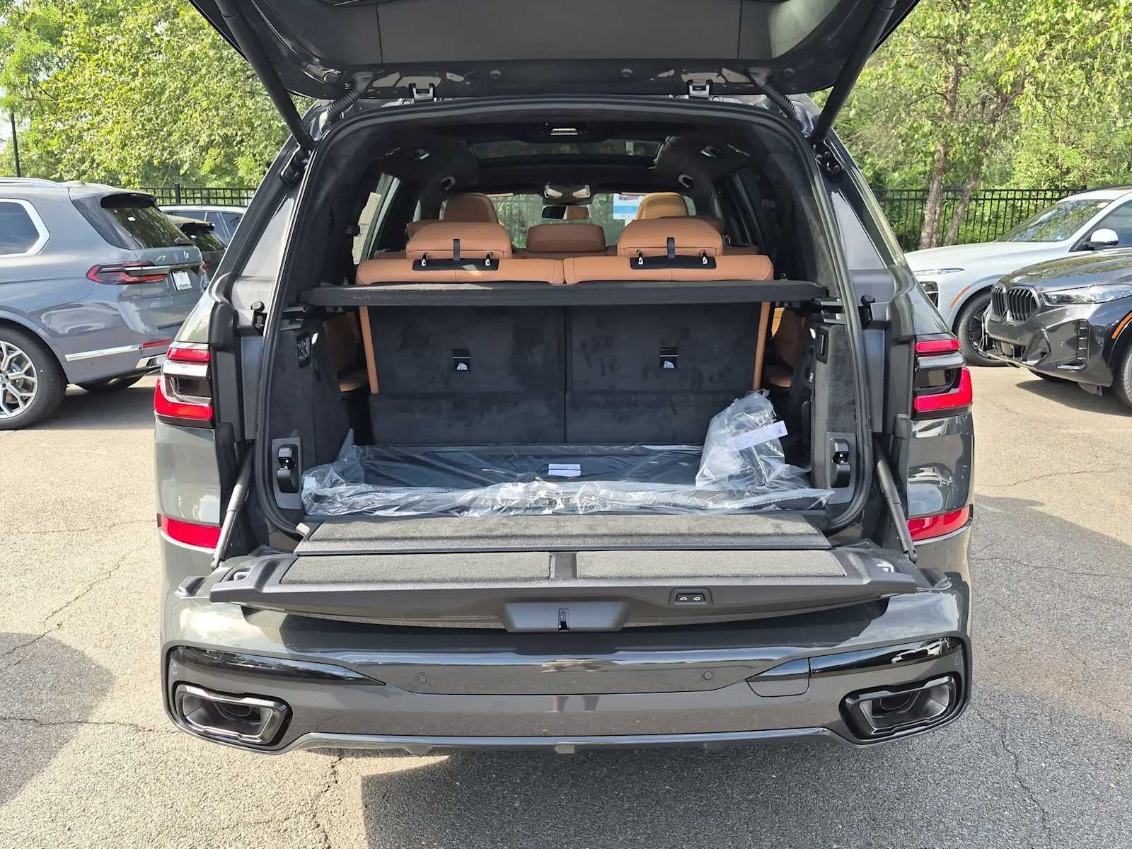 BMW X7 M60i 2027