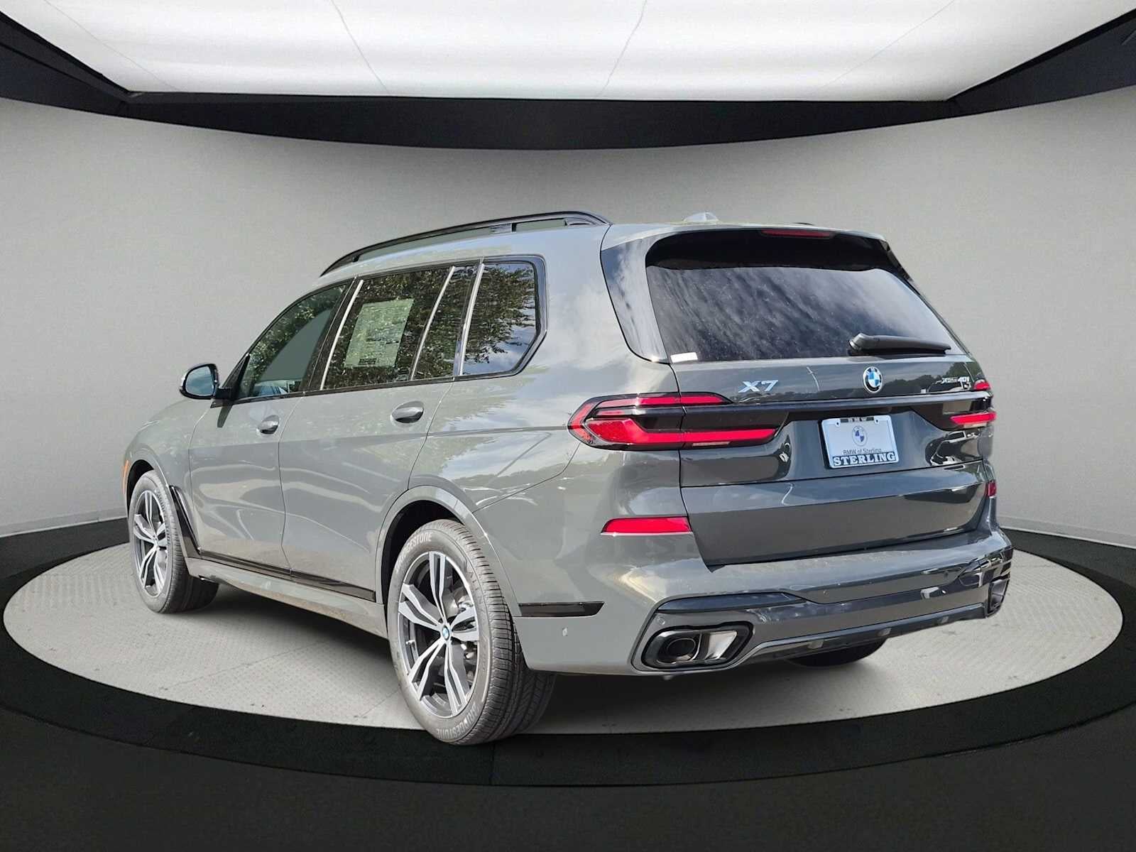 BMW X7 M60i 2027