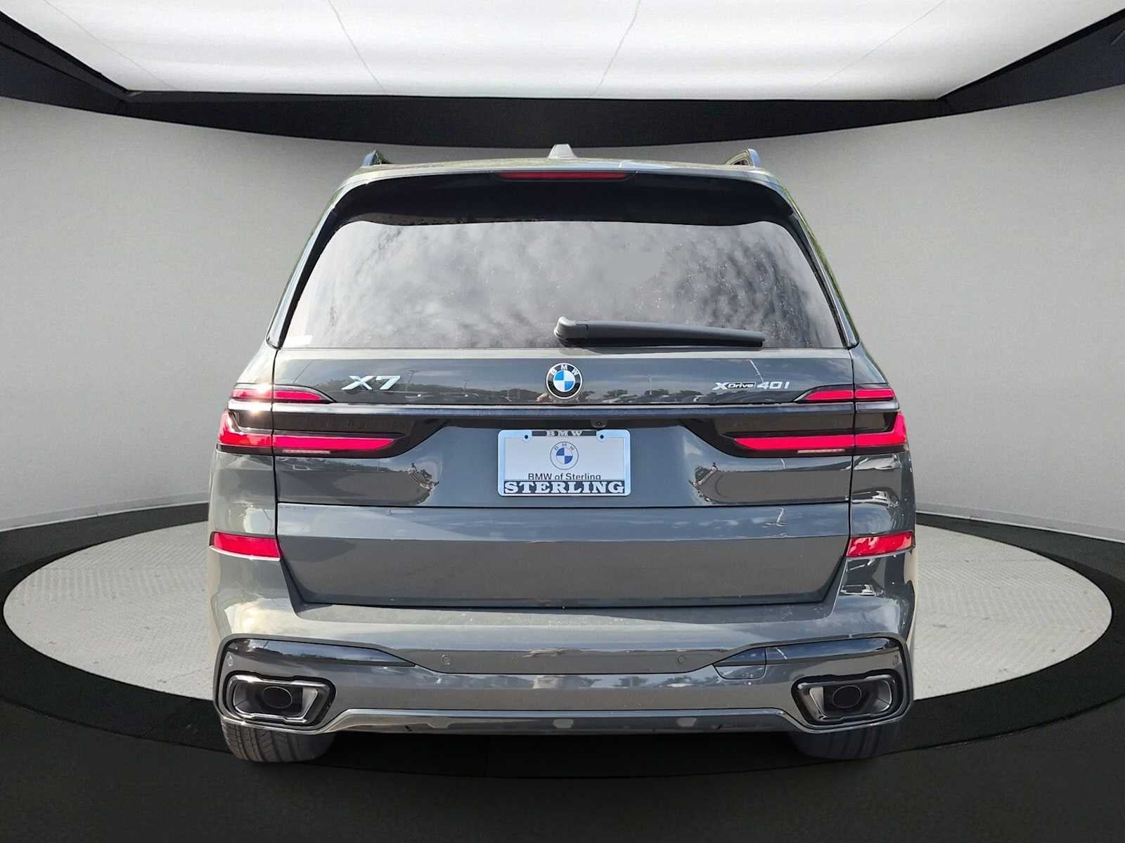 BMW X7 M60i 2027