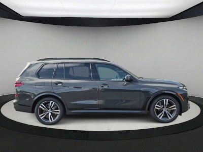 BMW X7 M60i 2027