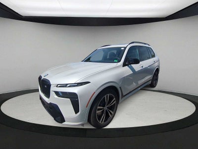 2026 BMW X7 M60i