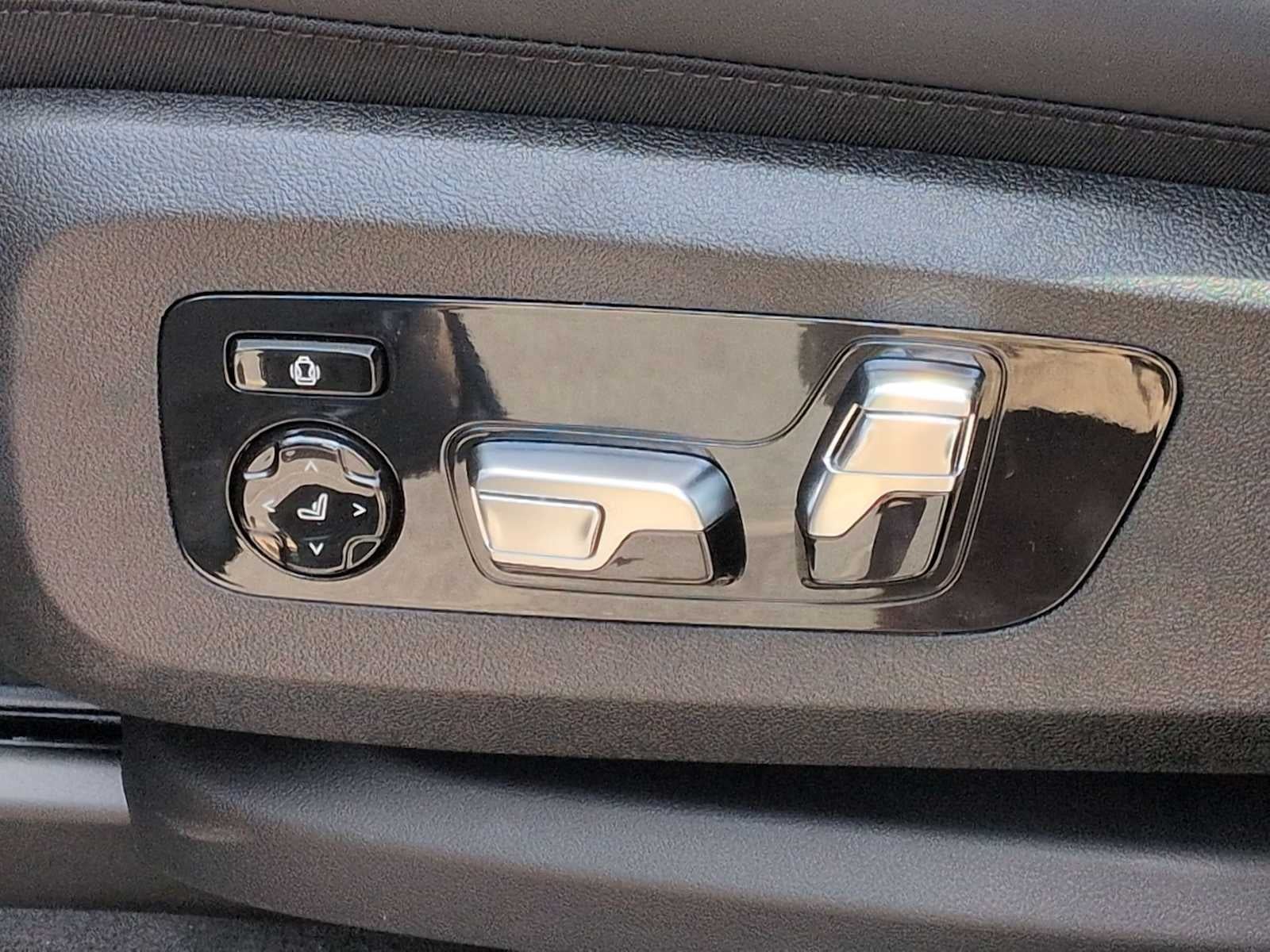 BMW X7 M60i 2027