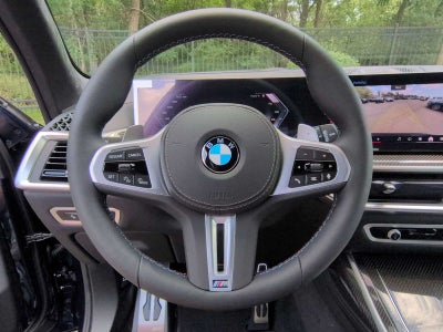 BMW X7 M60i 2027