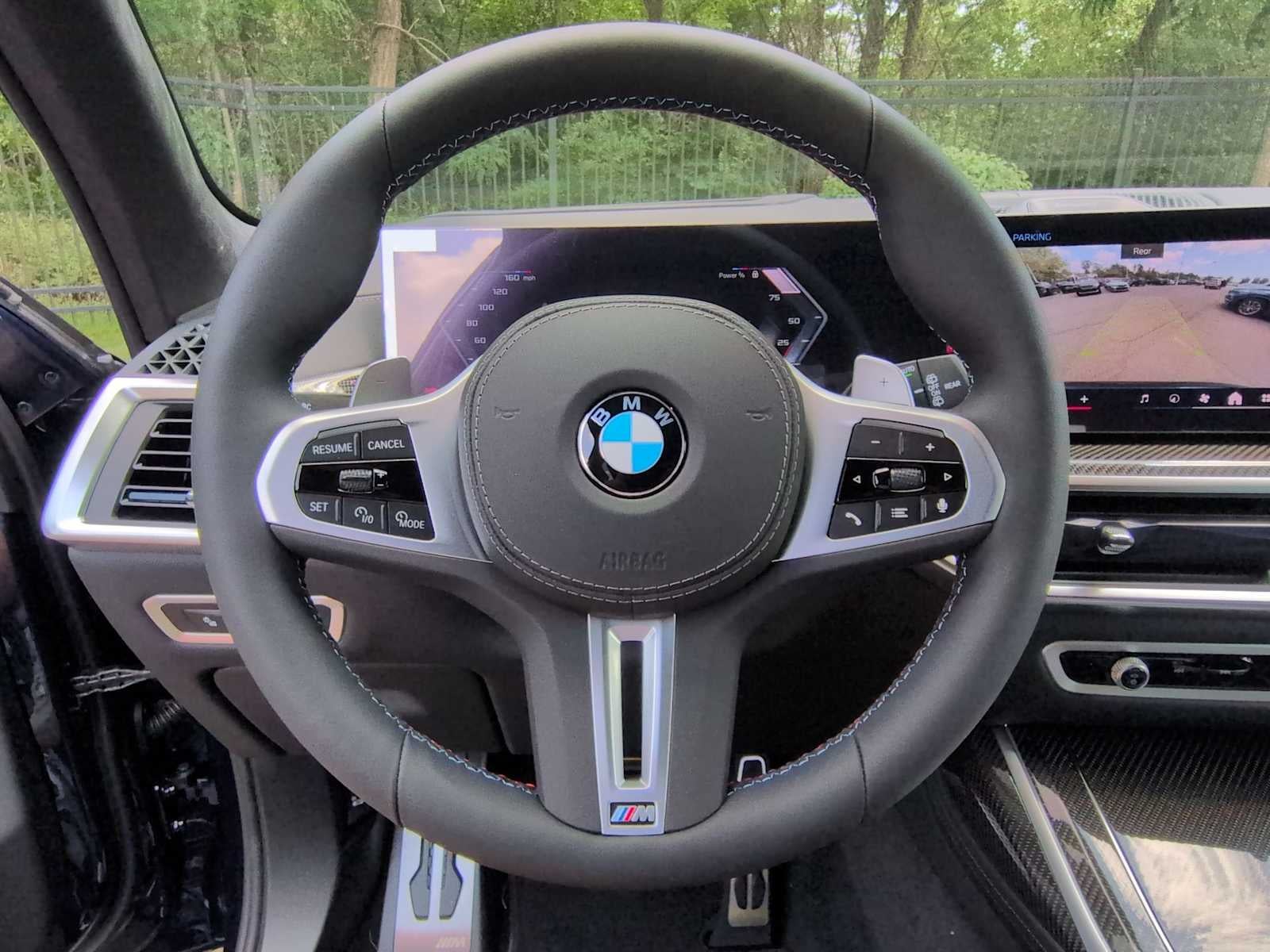 BMW X7 M60i 2027