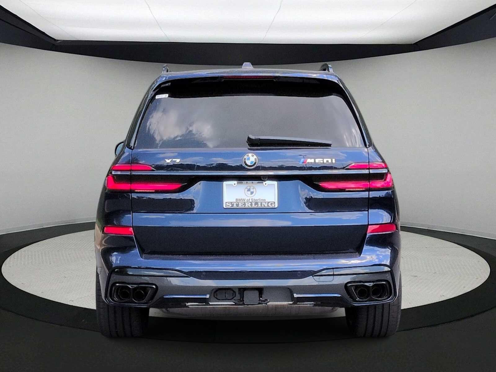 BMW X7 M60i 2027